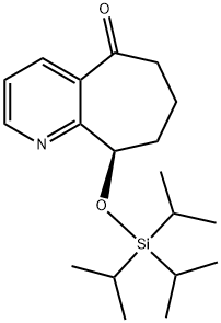 hydrochlorid (R)-9-((triizopropylsilyl)oxy)-6,7,8,9-tetrahydro-5H-cyklohepta[b]pyridín-5-ónu
