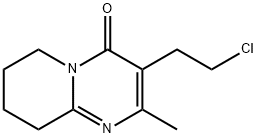 3-(2-chlóretyl)-6,7,8,9-tetrahydro-2-metyl-4H-pyrido[1,2-a]pyrimidín-4-ón